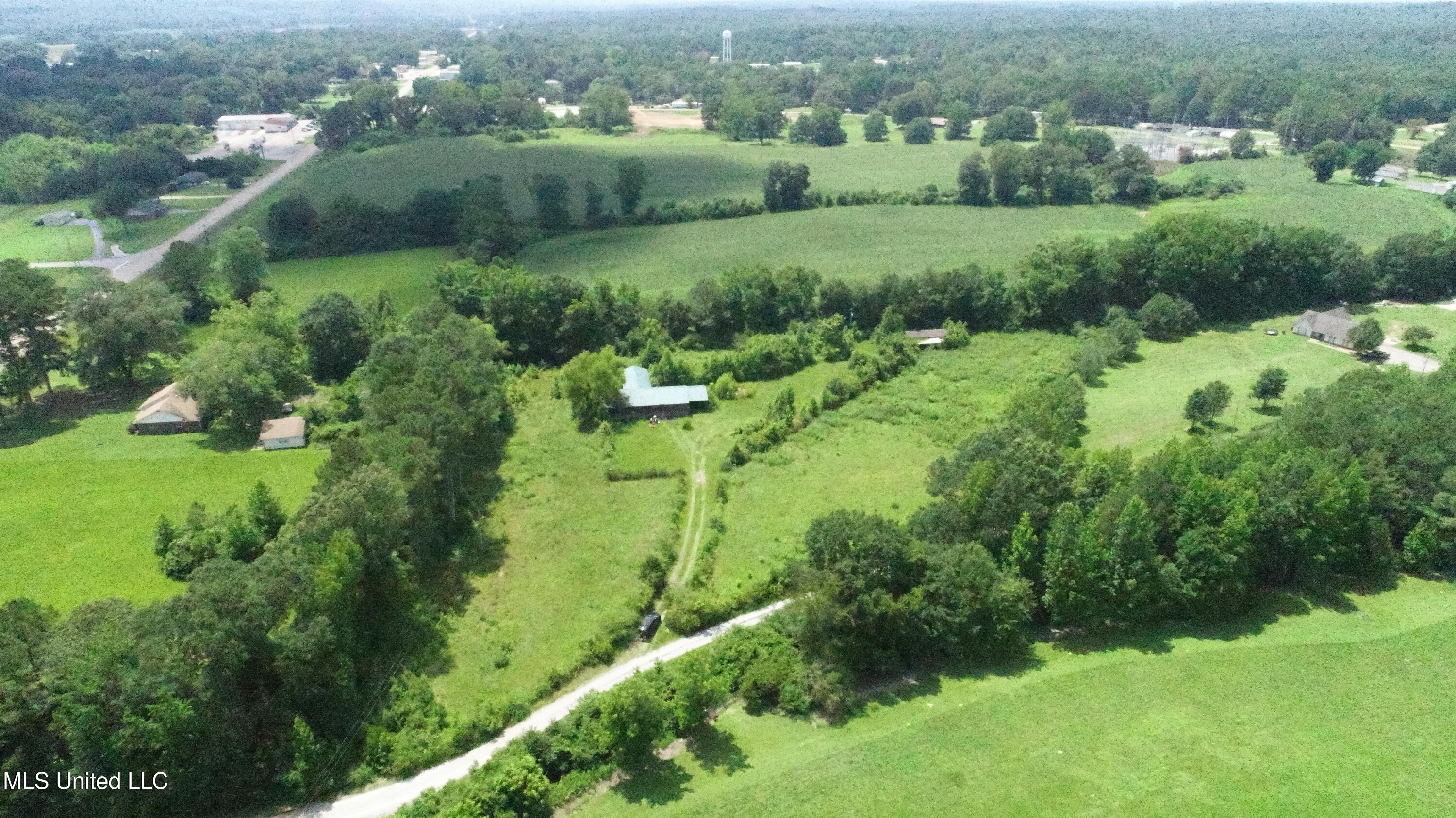 7167 Highway 178 Hickory Flat, MS 38633 - Photo 2 of 3 DJI_0628