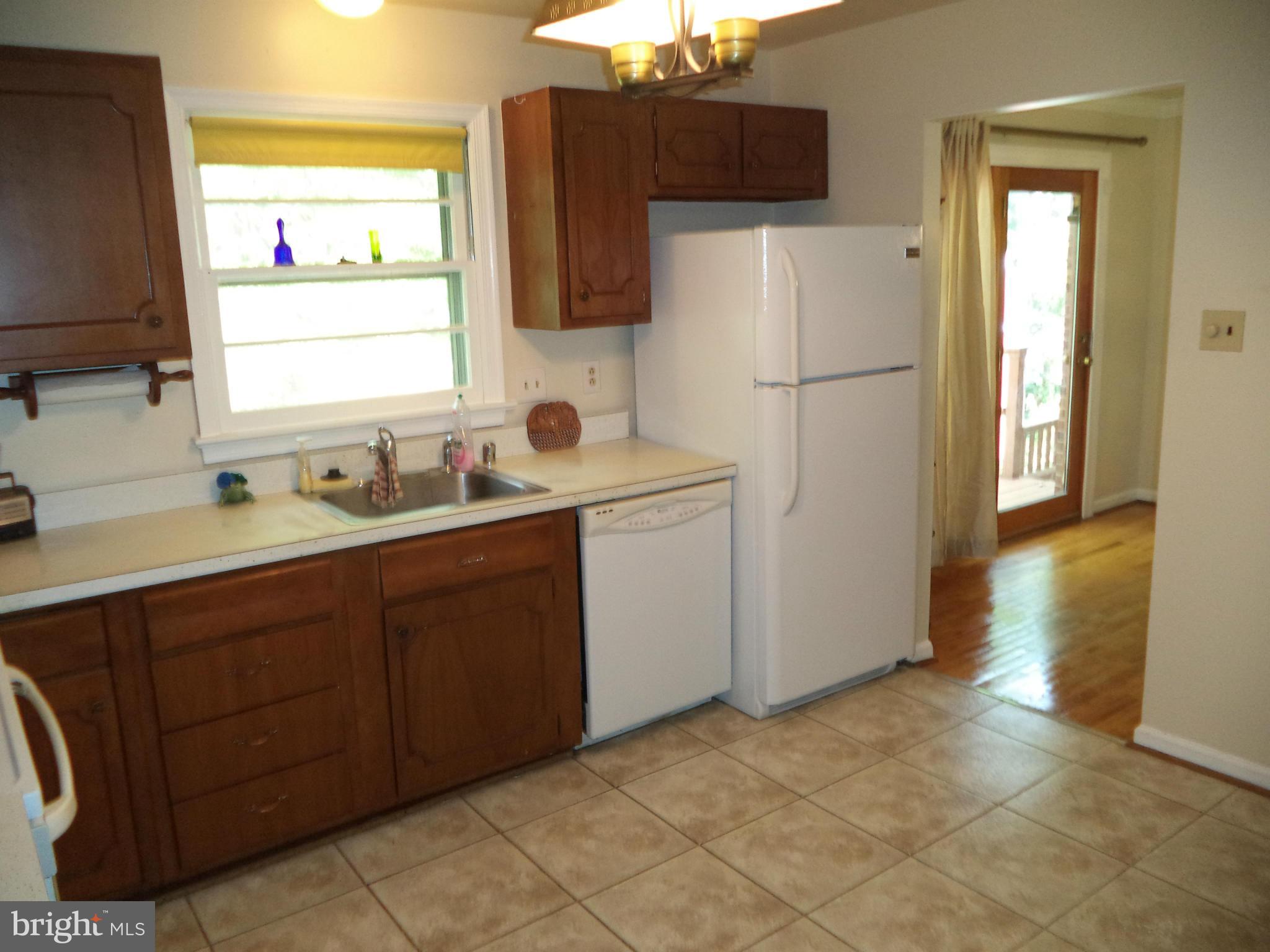 5415 Keppler Road Temple Hills, MD 20748 - Photo 12 of 24 Kitchen