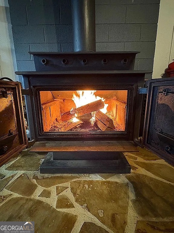 1448 Bohannon Road Grantville, GA 30220 - Photo 52 of 61 Potbelly stove