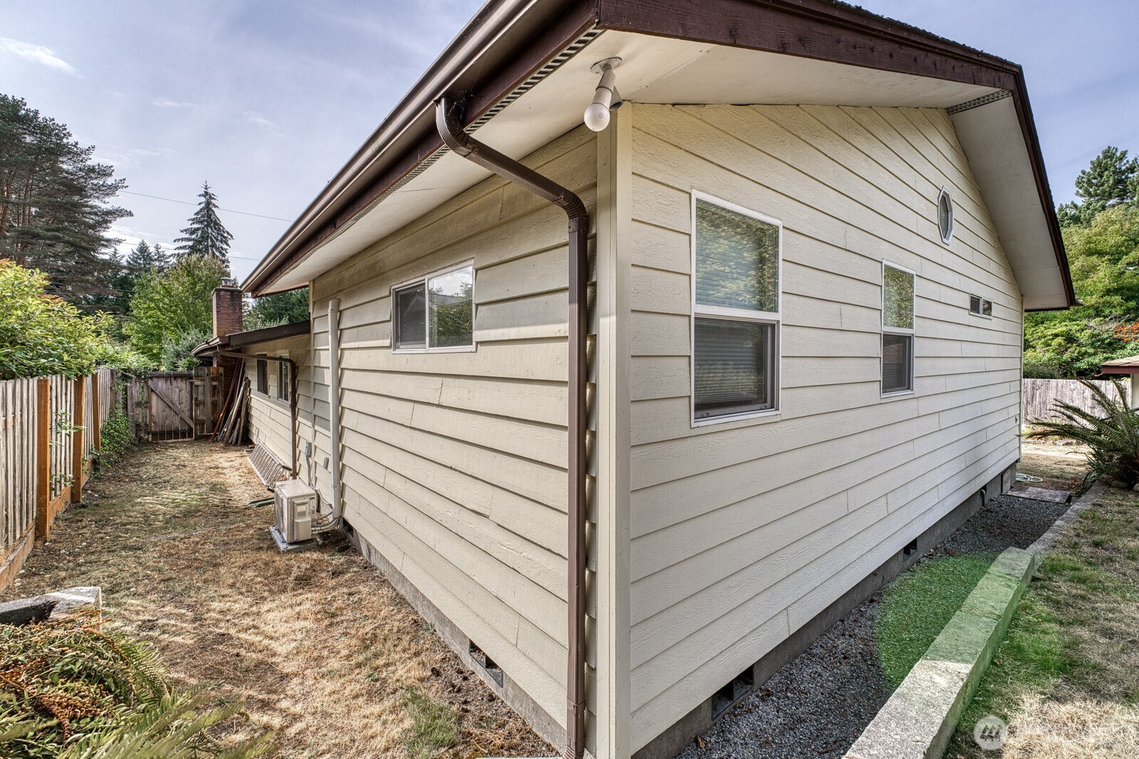 3119 Crystal Springs Road West University Place, WA 98466 - Photo 30 of 33 Gallery Image 30
