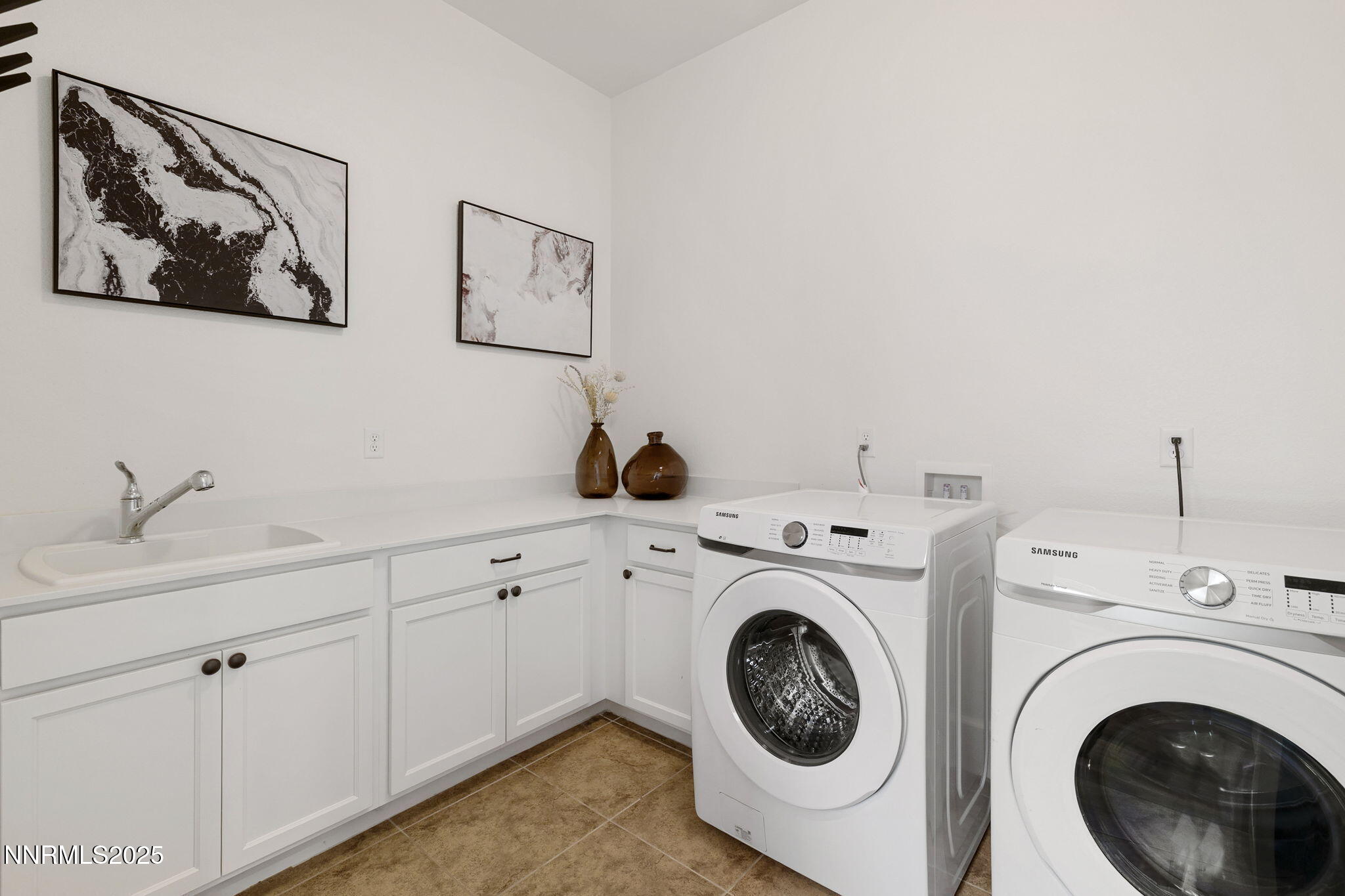 3011 Silverberry Lane Reno, NV 89521 - Photo 18 of 25 a utility room with dryer and washer