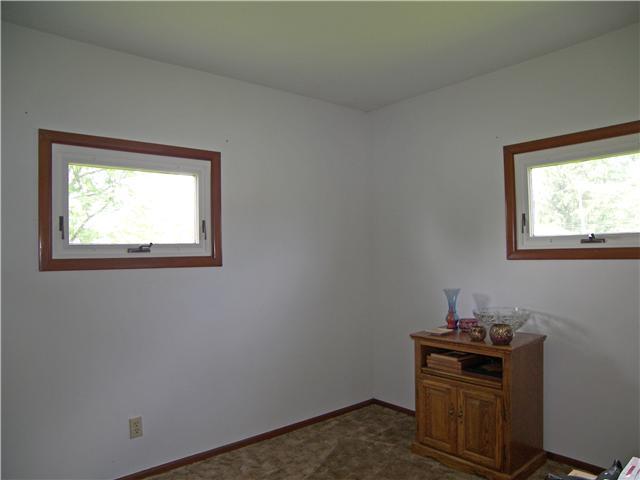 4299 Jermoore Road Obetz, OH 43207 - Photo 9 of 14