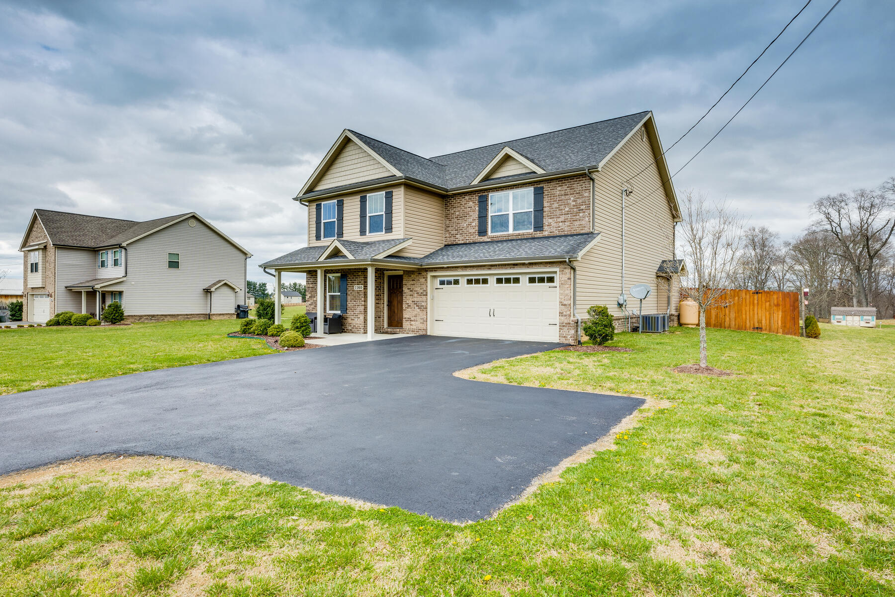 1160 Shadden Road Gray, TN 37615 - Photo 2 of 51 002