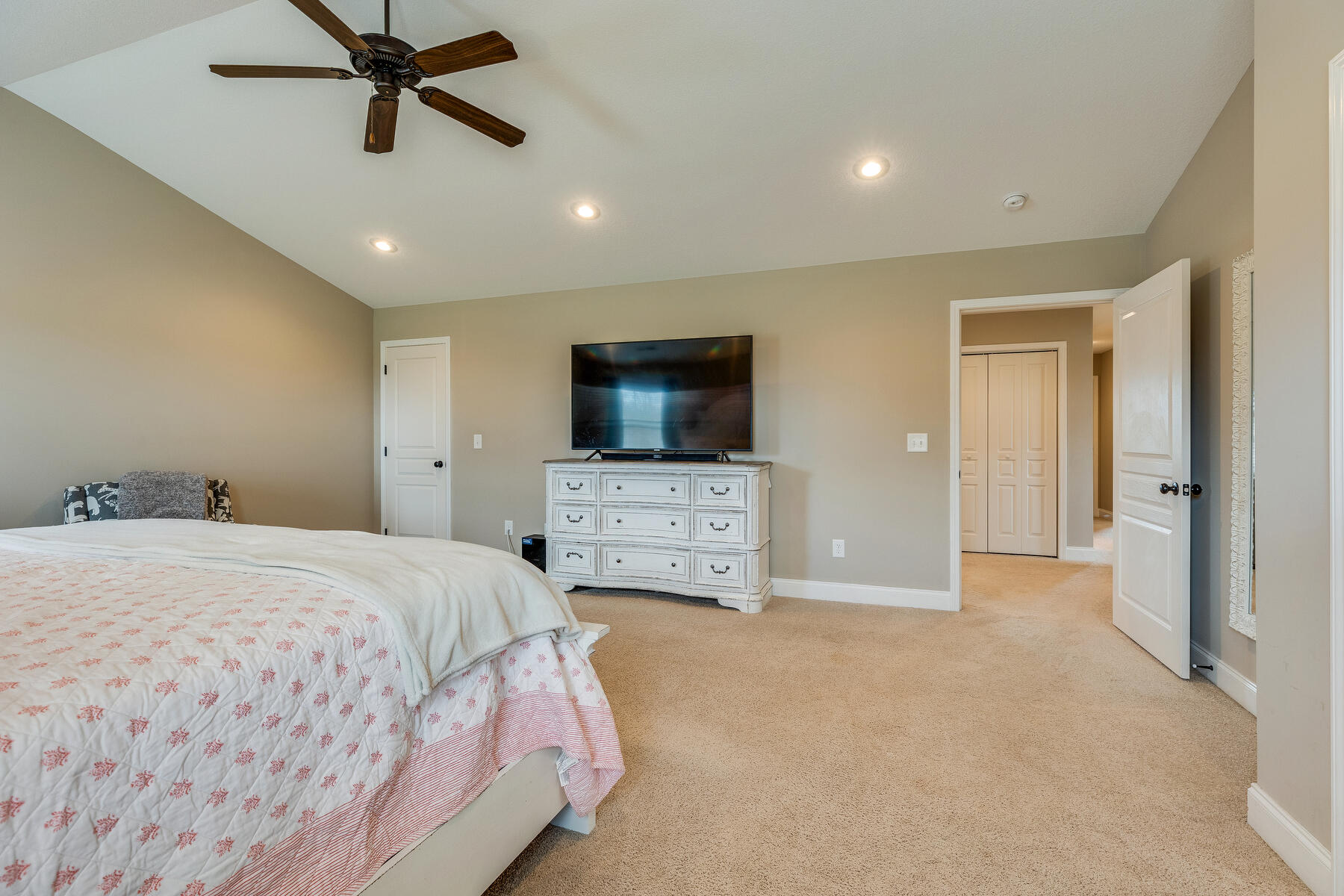 1160 Shadden Road Gray, TN 37615 - Photo 27 of 51 027