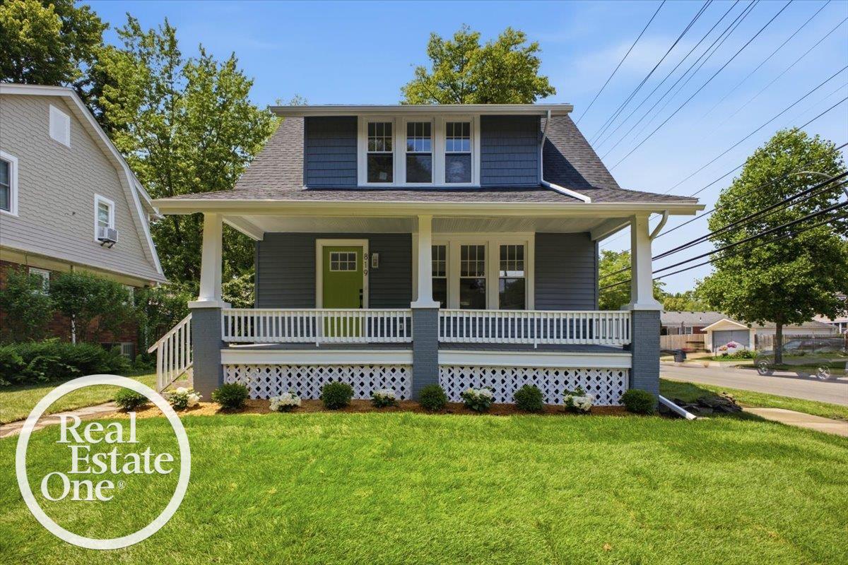 819 Notre Dame Street Grosse Pointe, MI 48230 - Photo 1 of 33