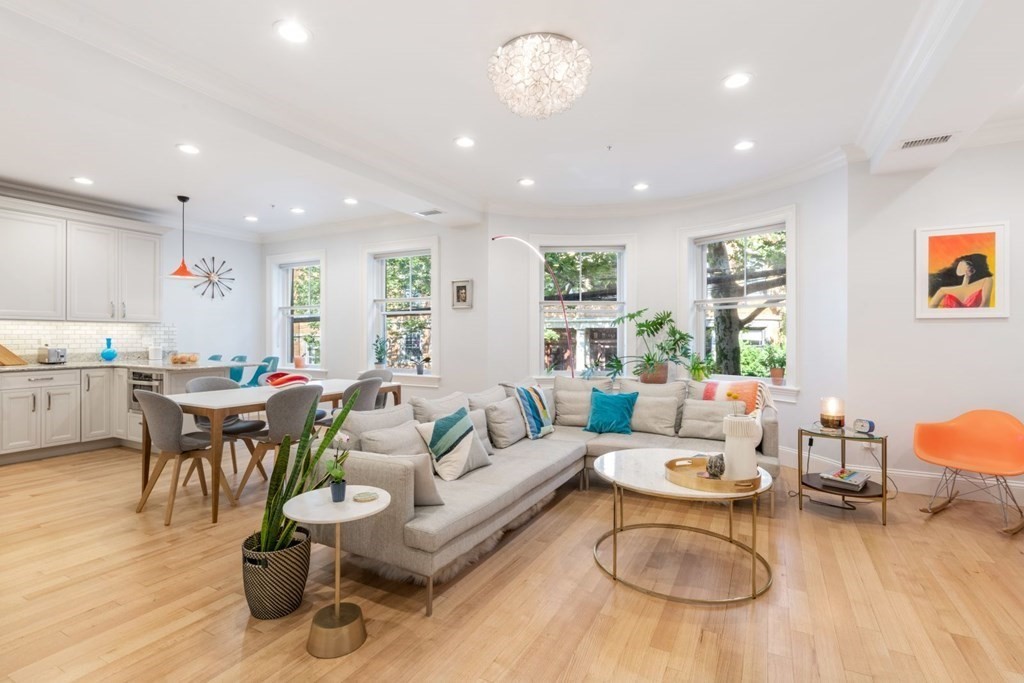 142 Fuller Street, Unit 2 Brookline, MA 02446 - Photo 2 of 20