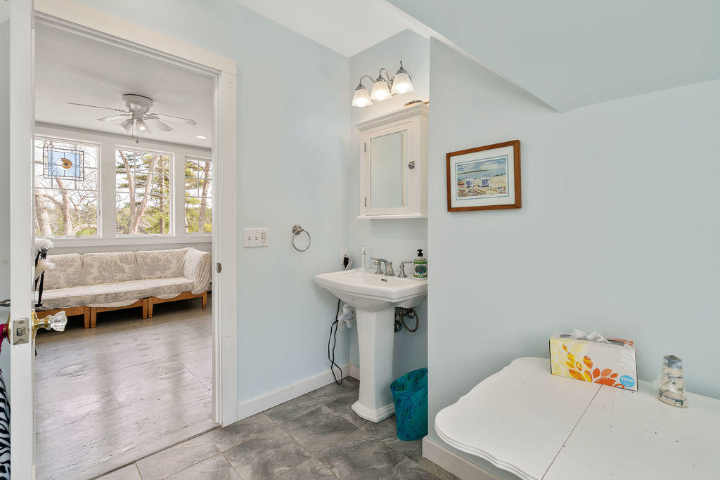 311 Princes Point Road Brunswick, ME 04011 - Photo 53 of 65 053_311princespointbrunswick-53