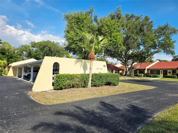 $1,850 | 1225 56th Street West, Bradenton, FL 34209