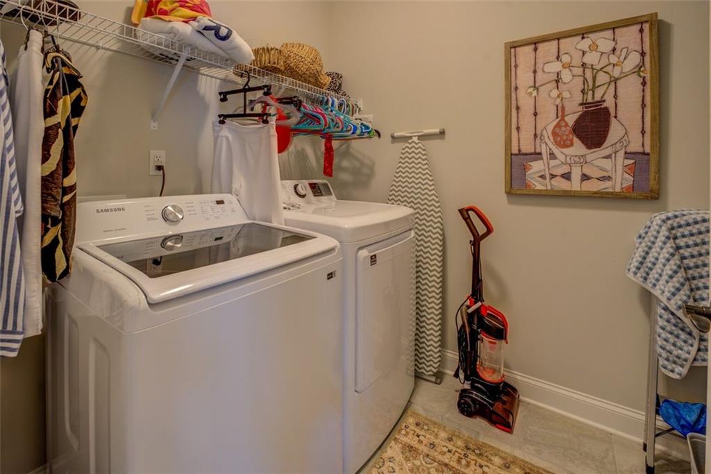 616 Haven Way Monroe, GA 30655 - Photo 25 of 40 a bathroom with a sink and a mirror
