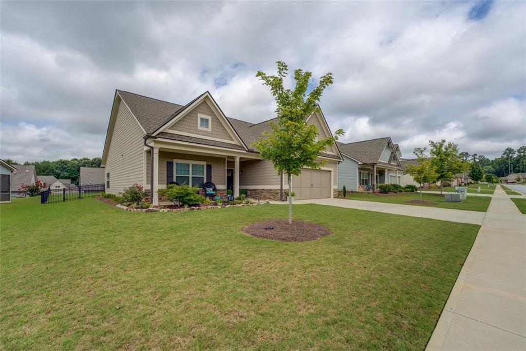 616 Haven Way Monroe, GA 30655 - Photo 3 of 40