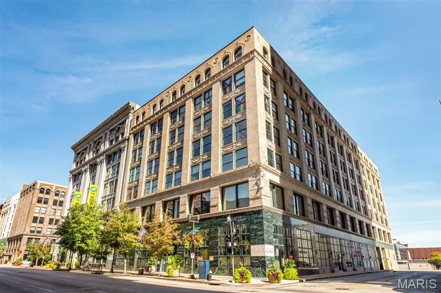 $300,000 | 901 Washington Avenue, Unit 309, St. Louis, MO 63101