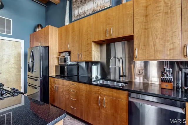 $300,000 | 901 Washington Avenue, Unit 309, St. Louis, MO 63101