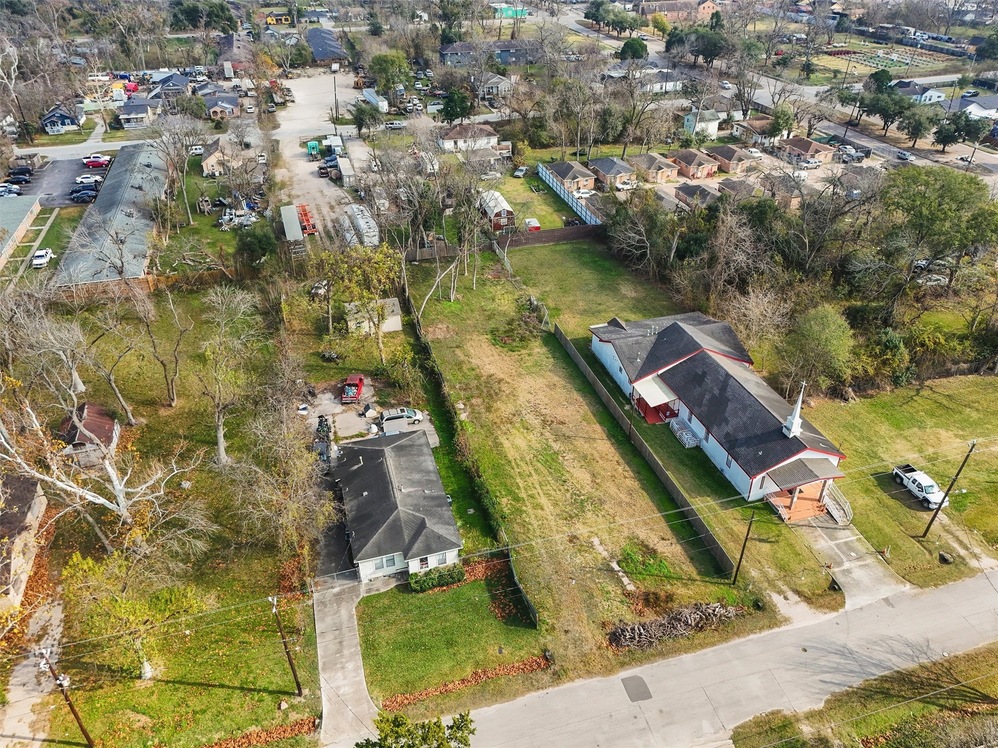 4506 Wayne Street Houston, TX 77026 - Photo 7 of 13 an aerial view of residential houses with outdoor space