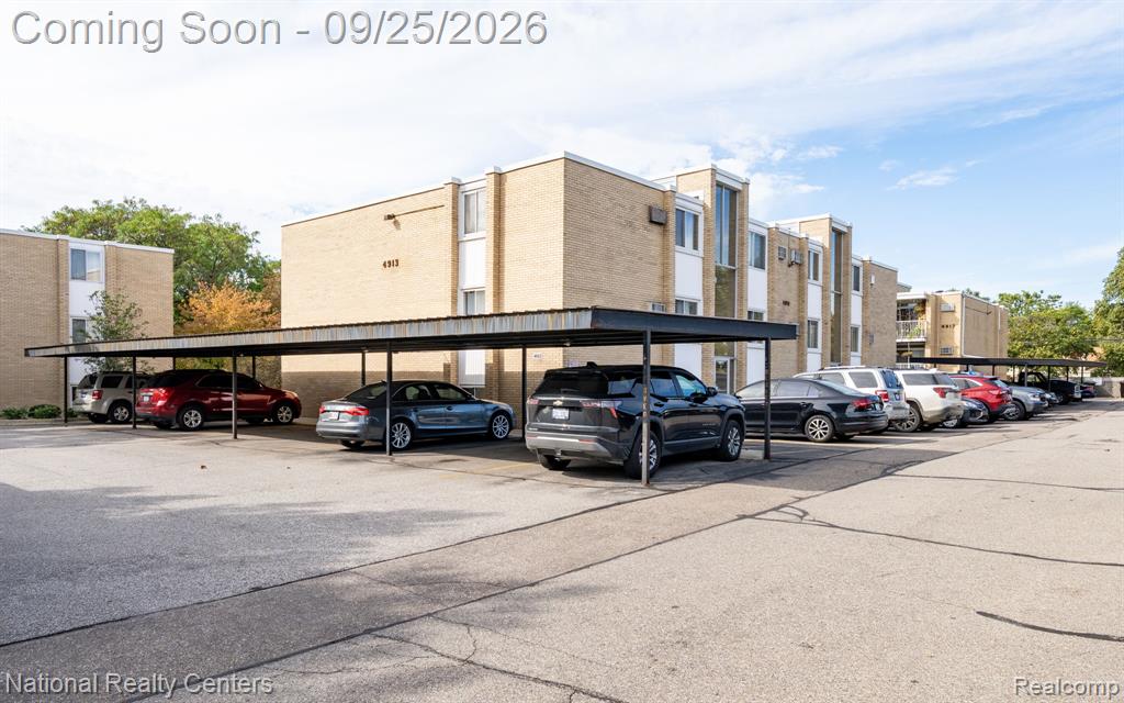 4913 Crooks Road, Unit G1 Royal Oak, MI 48073 - Photo 19 of 19 Gallery Image 19