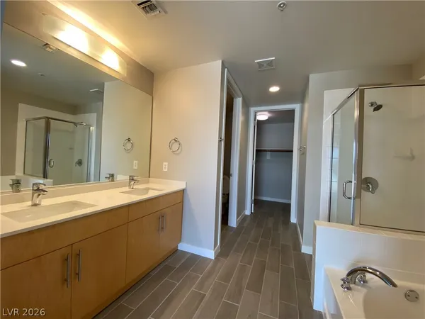 $2,845 | 353 East Bonneville Avenue, Unit 339, Las Vegas, NV 89101