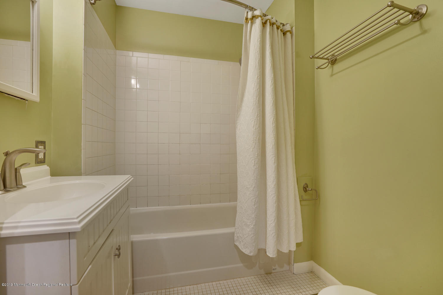 49 Evergreen Drive Jackson, NJ 08527 - Photo 18 of 50 a bathroom with a shower and a sink