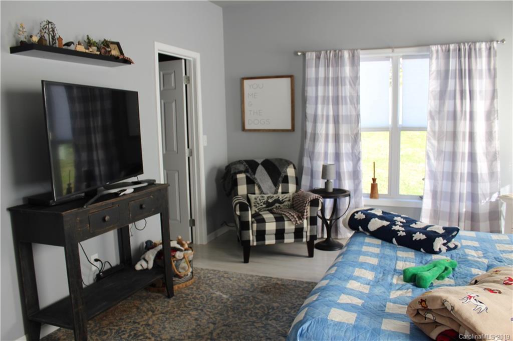 97 Joe Payne Road, Unit 3 Marshall, NC 28753 - Photo 13 of 36