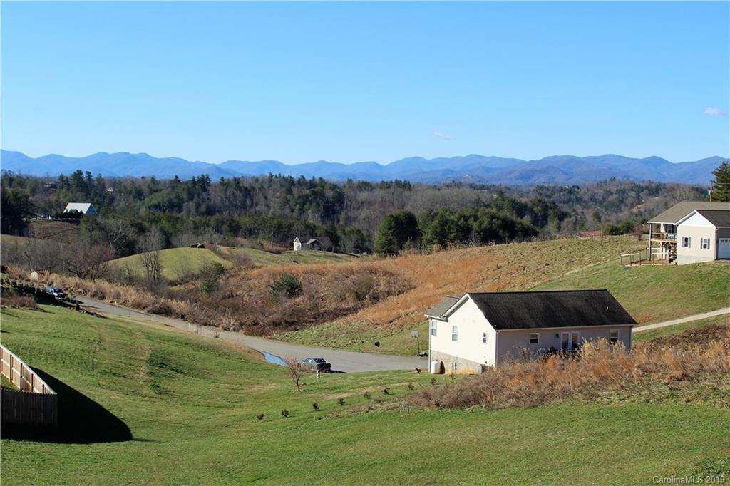 97 Joe Payne Road, Unit 3 Marshall, NC 28753 - Photo 3 of 36