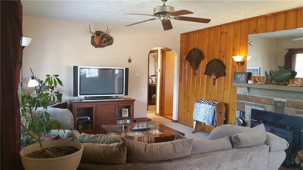 2512 Ridge Rd Extension Economy, PA 15005 - Photo 7 of 24