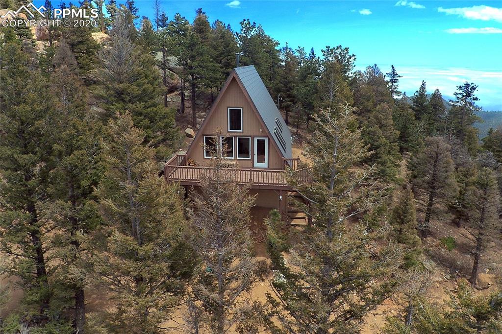 3 Bedroom 2 Bathroom home located in the gated community of Crystal Park in Manitou Springs, CO!