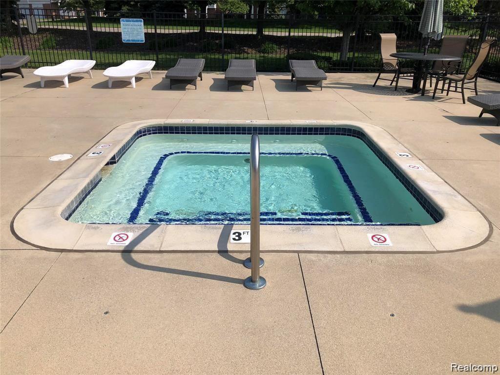 45577 Heather Ridge Drive Macomb, MI 48044 - Photo 22 of 23 219053683_0_i7u3Um_l.jpeg