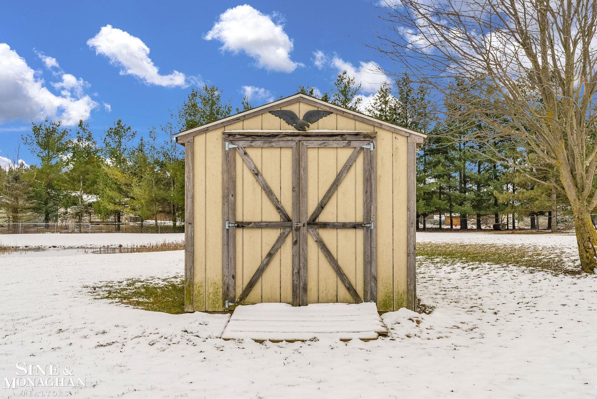 817 West Galbraith Line Road Melvin, MI 48454 - Photo 44 of 57