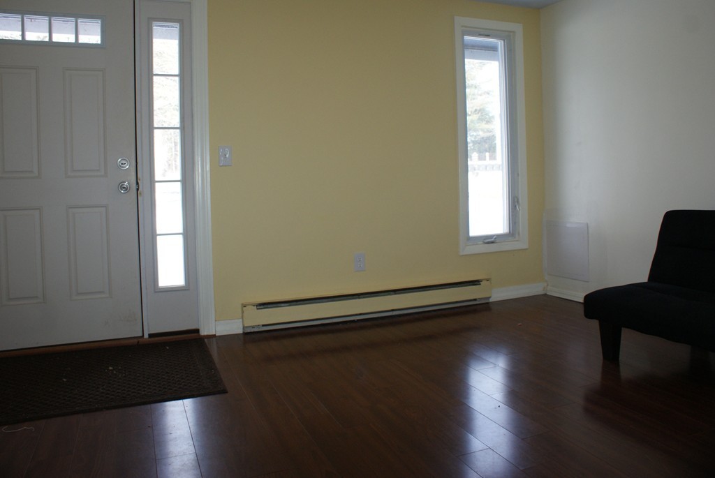 370 Montague Road, Unit B Sunderland, MA 01375 - Photo 4 of 22