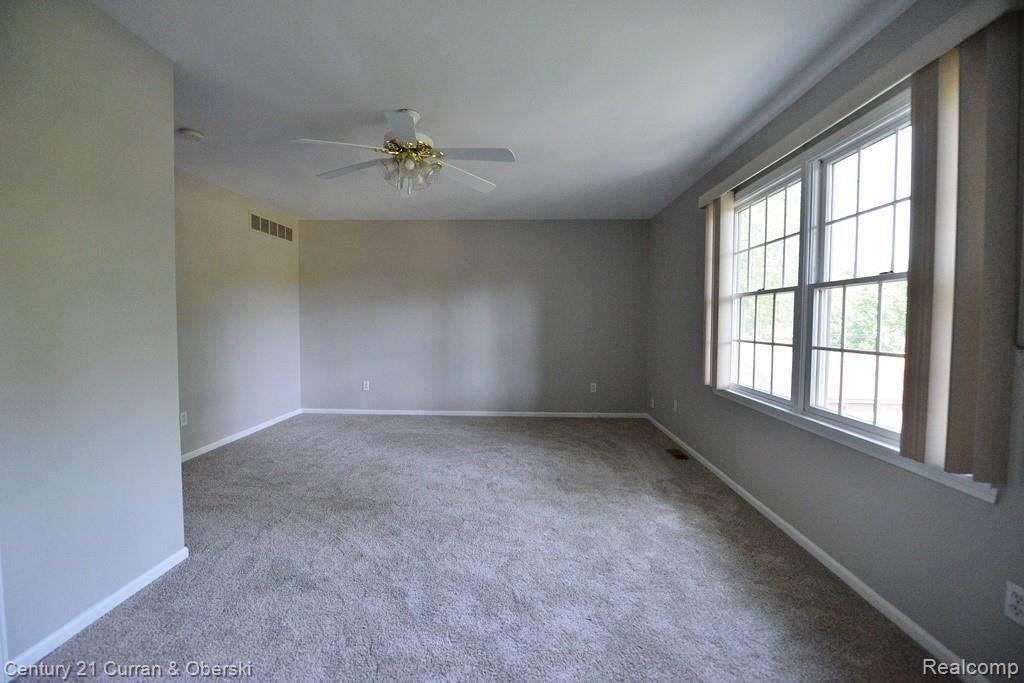 4624 Rochester Road, Unit 2 Royal Oak, MI 48073 - Photo 18 of 30