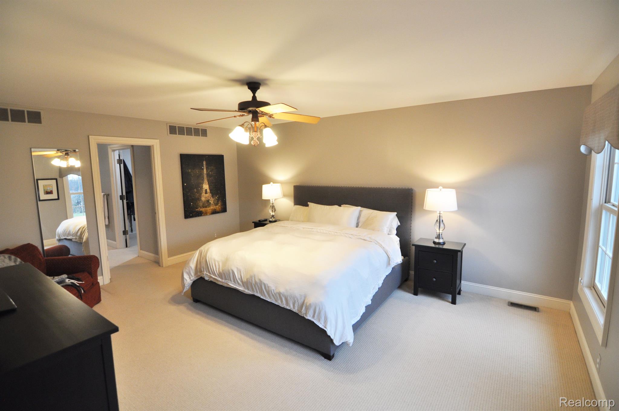18870 Riverside Drive Franklin, MI 48025 - Photo 24 of 44 Gallery Image 24