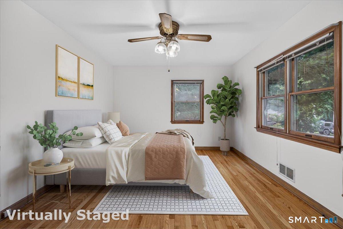 22 Robinwood Road Hamden, CT 06517 - Photo 23 of 40 Gallery Image 23