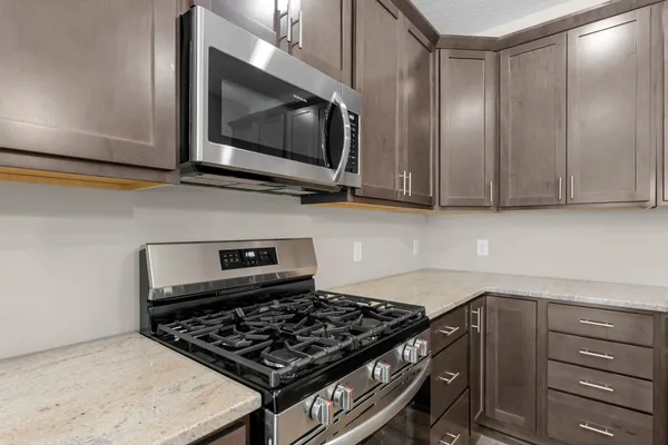 $499,900 | 13360 Cadogan Way, Rosemount, MN 55068