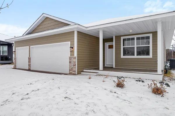 $499,900 | 13360 Cadogan Way, Rosemount, MN 55068