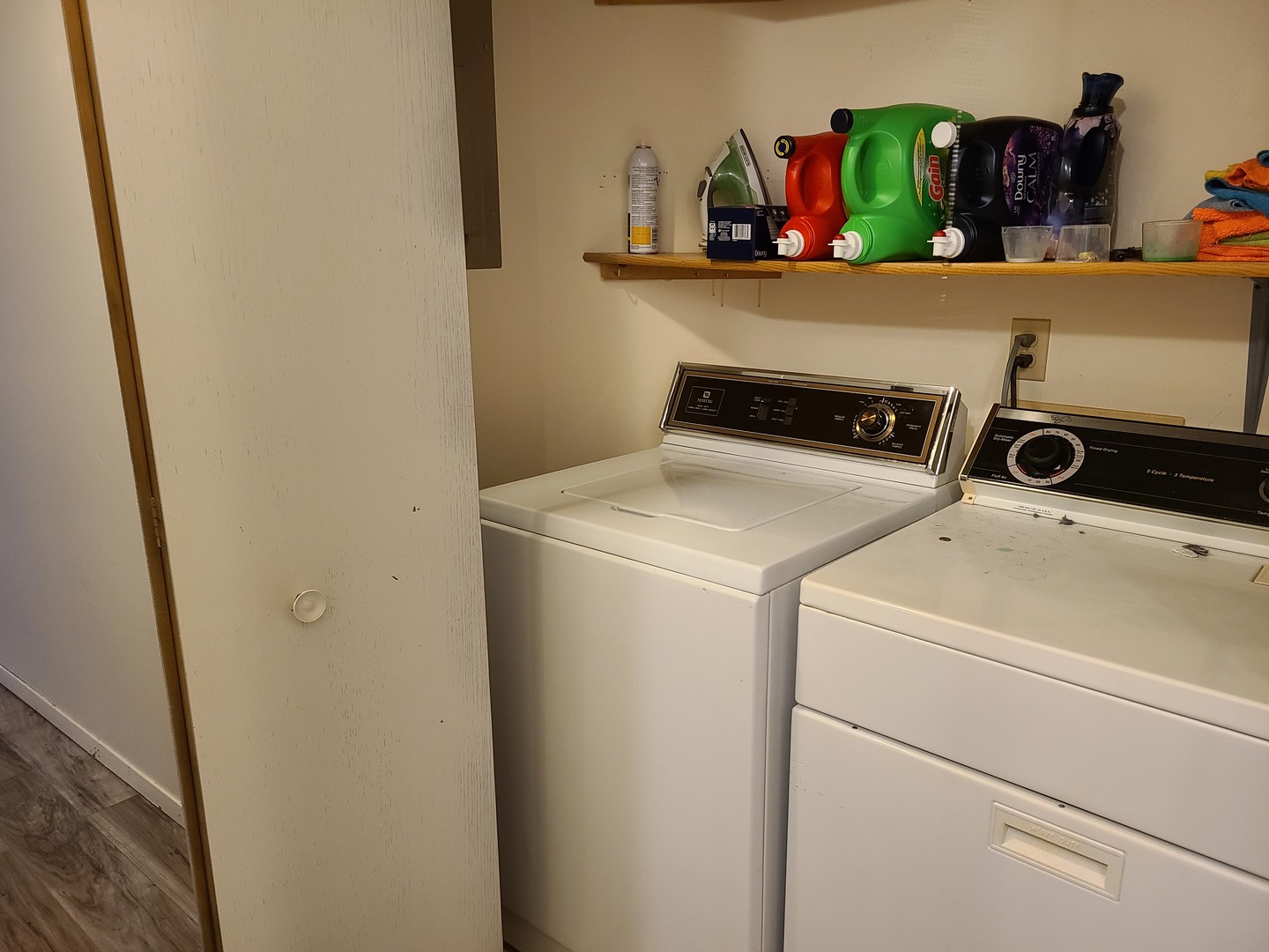 2001 Eagle Ridge Court, Unit A Urbana, IL 61802 - Photo 13 of 30 a utility room with dryer and washer