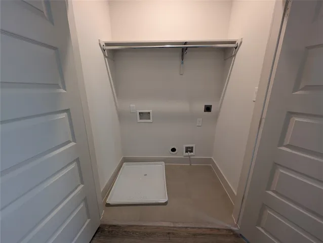 a view of utility room