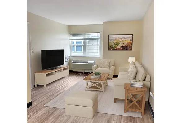 $1,082 | 101 South Columbia Street, Unit 50, Milledgeville, GA 31061