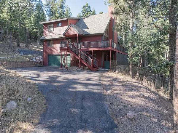 $808,000 | 951 Kings Crown Road, Woodland Park, CO 80863