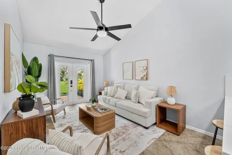 $374,900 | 420 Hawthorne Court, Indian Harbour Beach, FL 32937