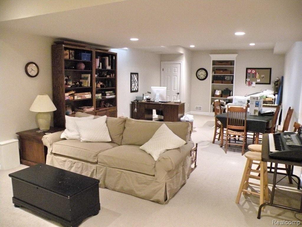 342 Woodward Avenue Rochester, MI 48307 - Photo 20 of 25 Lower Level