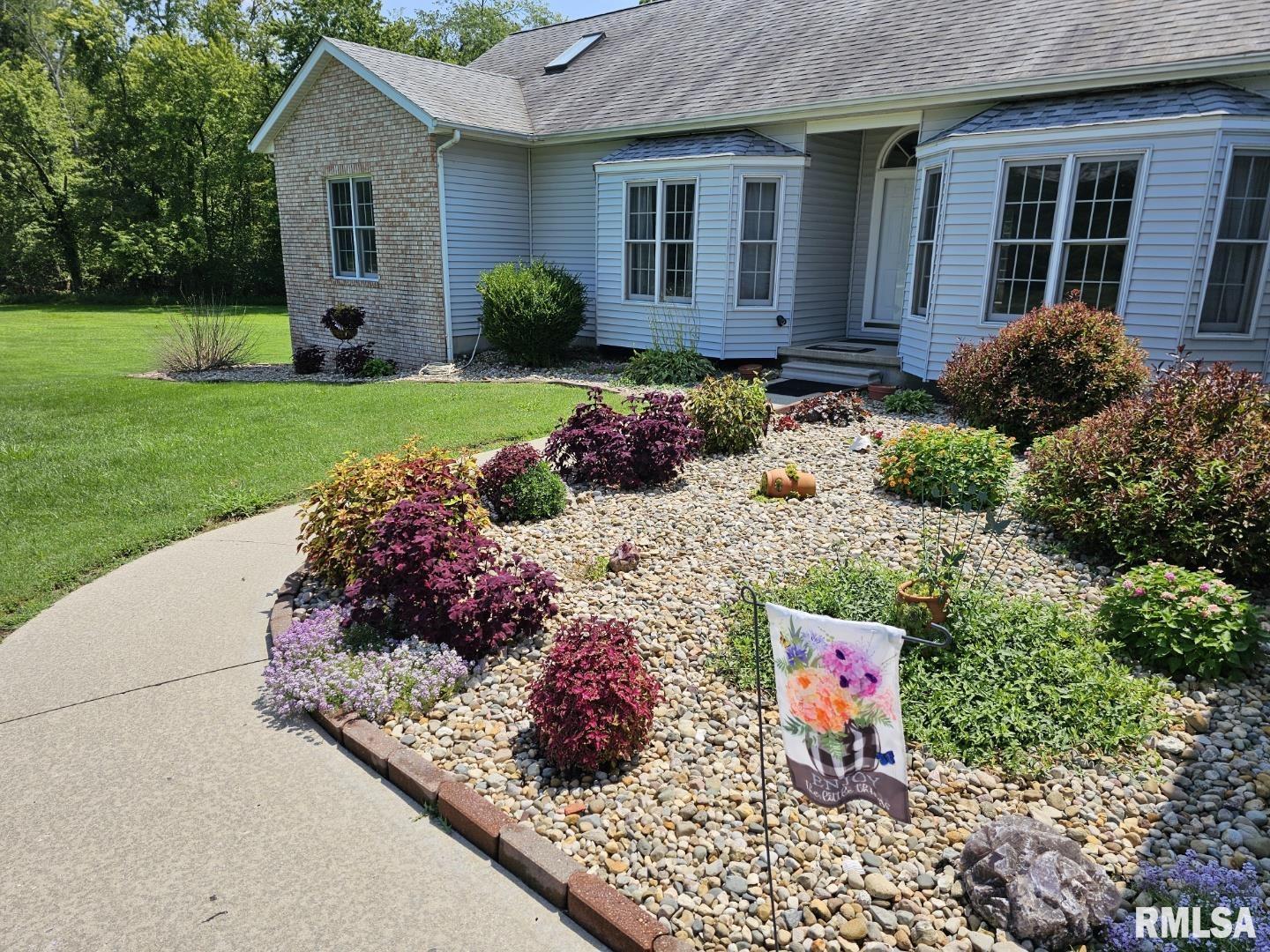10623 East Richview Road Mount Vernon, IL 62864 - Photo 19 of 48 Gallery Image 19