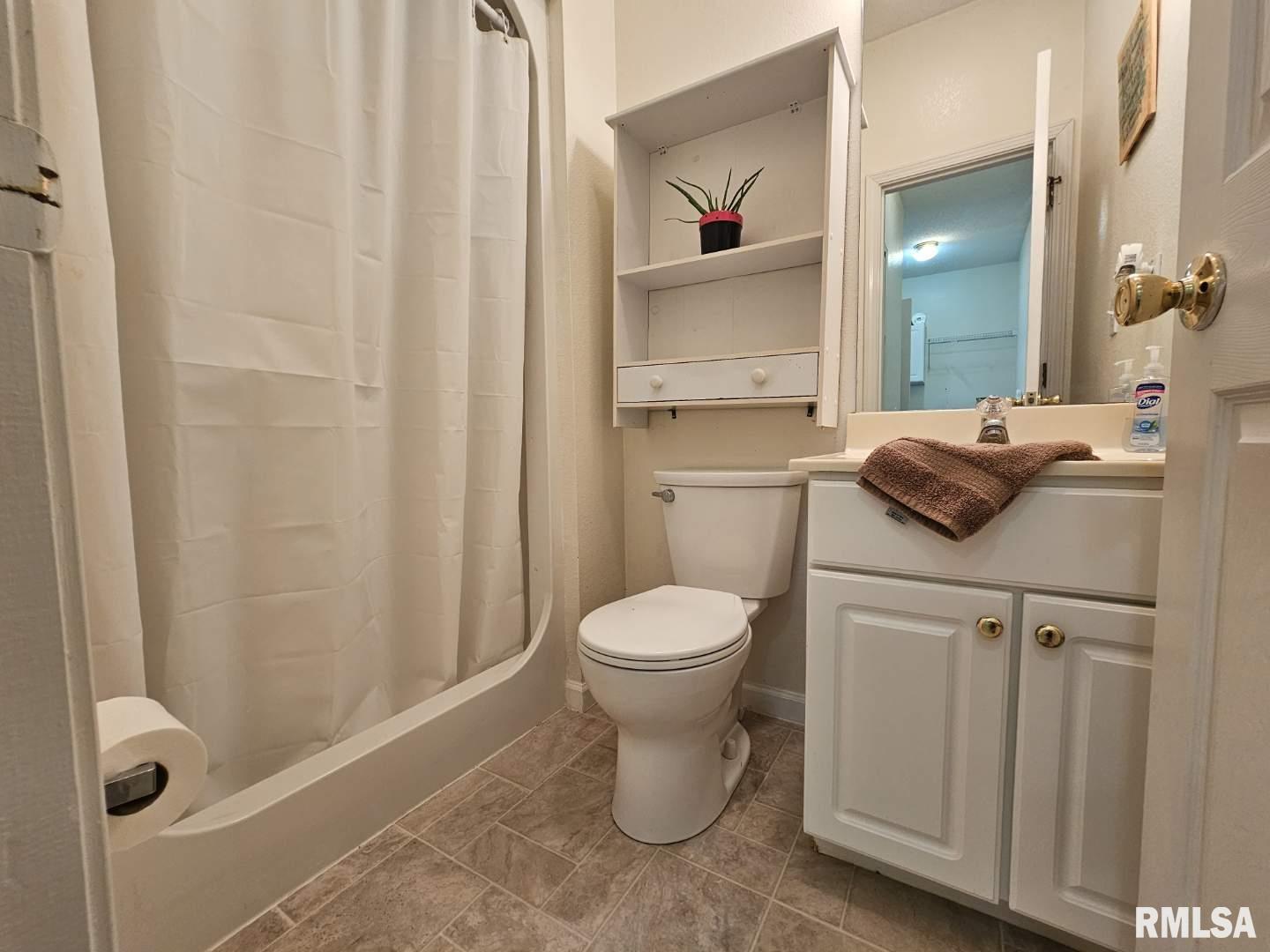 10623 East Richview Road Mount Vernon, IL 62864 - Photo 32 of 48 Gallery Image 32