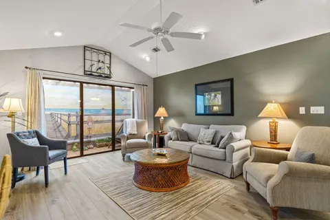 $943,900 | 8836 St Andrews Drive, Destin, FL 32550