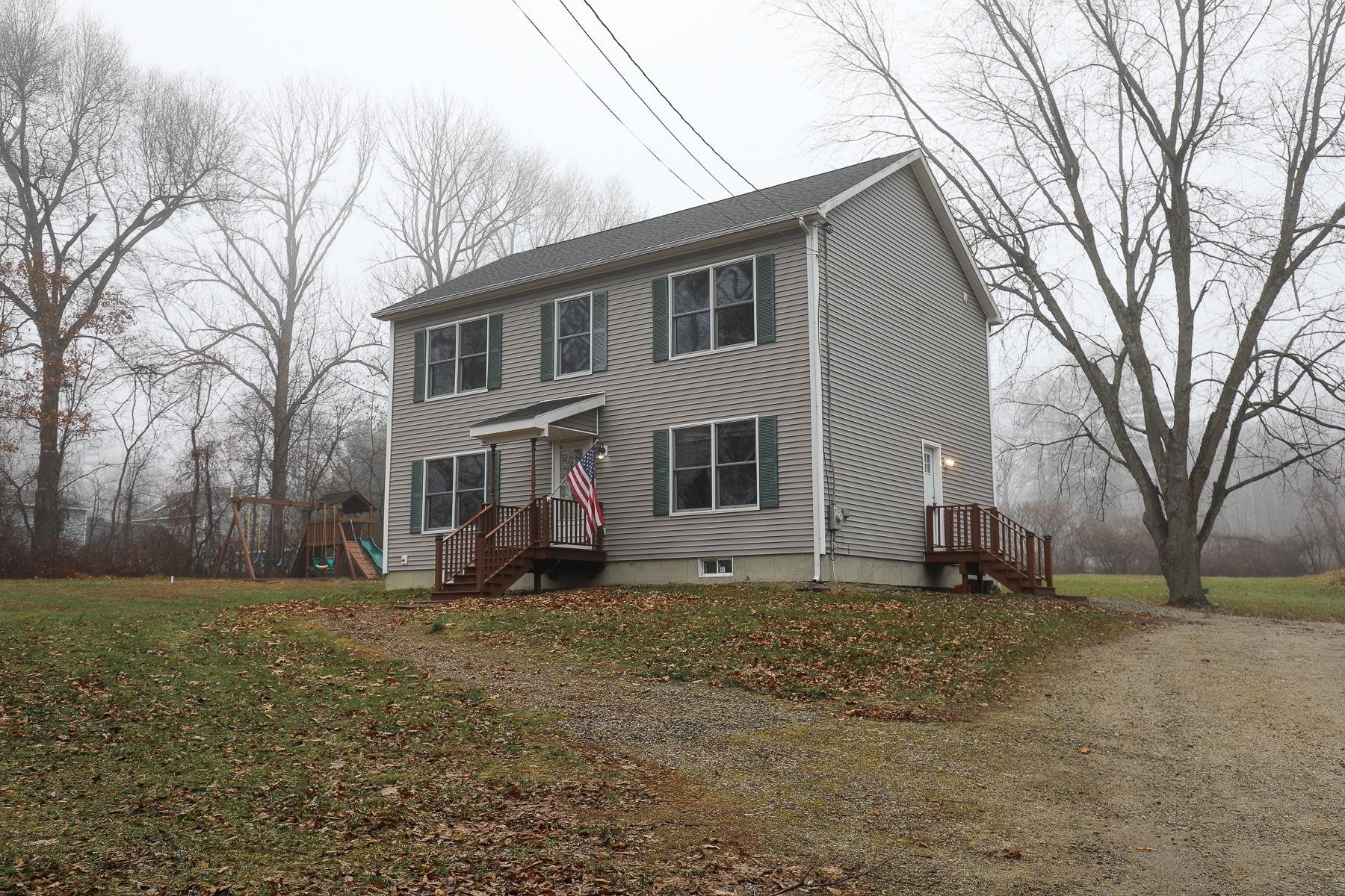 58 Wilsons Crossing Road Auburn, NH 03032 - Photo 1 of 40 Gallery Image 1
