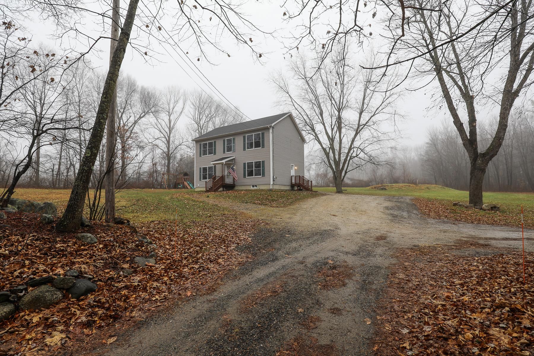 58 Wilsons Crossing Road Auburn, NH 03032 - Photo 6 of 40 Gallery Image 6