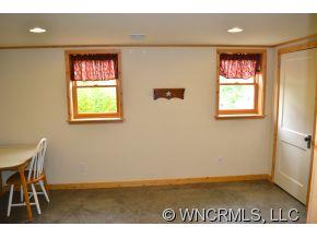 187 Jaynes Mtn. Road Canton, NC 28716 - Photo 22 of 24 a view of an empty room and window