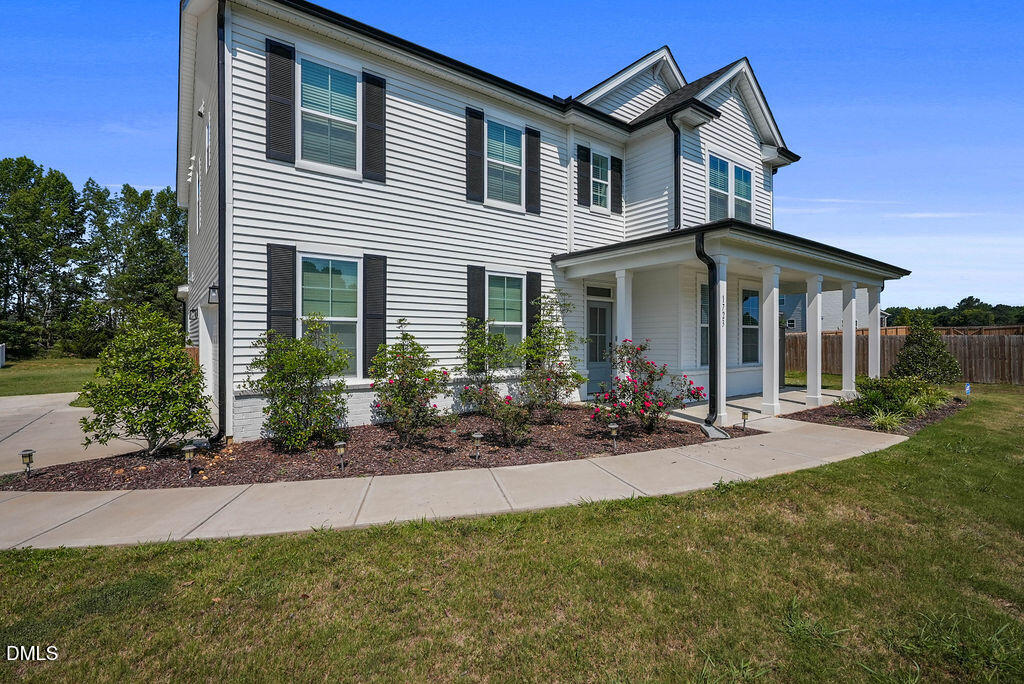 1723 Neills Creek Road Lillington, NC 27546 - Photo 4 of 51