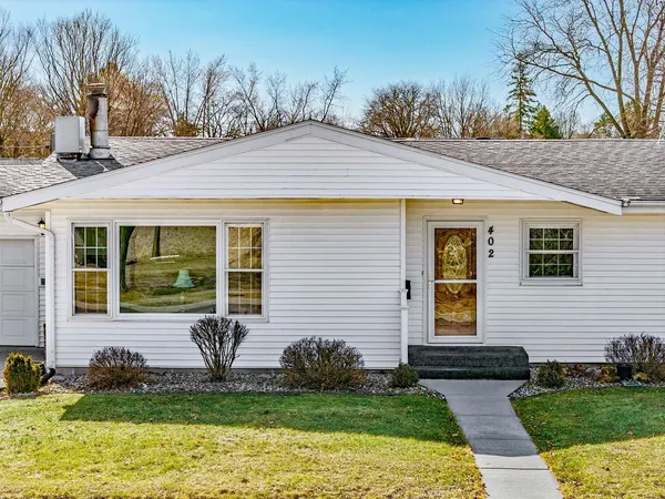 $249,900 | 402 Modern, Reedsburg, WI 53959