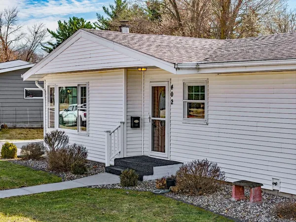 $249,900 | 402 Modern, Reedsburg, WI 53959