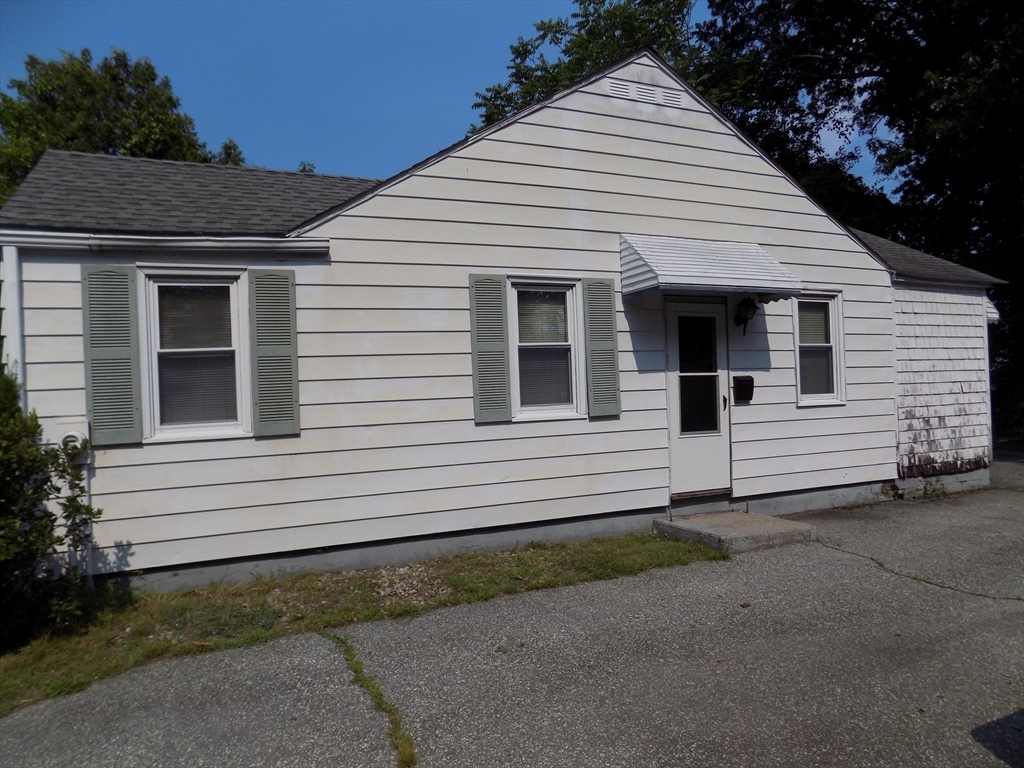 1261 Page Boulevard Springfield, MA 01104 - Photo 25 of 27 Gallery Image 25