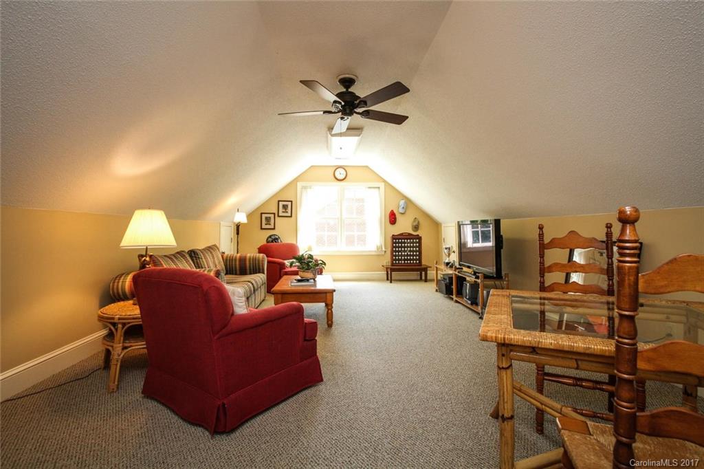 4201 Quail View Road Charlotte, NC 28226 - Photo 18 of 24 Gallery Image 18