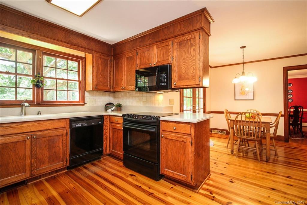 4201 Quail View Road Charlotte, NC 28226 - Photo 9 of 24 Gallery Image 9